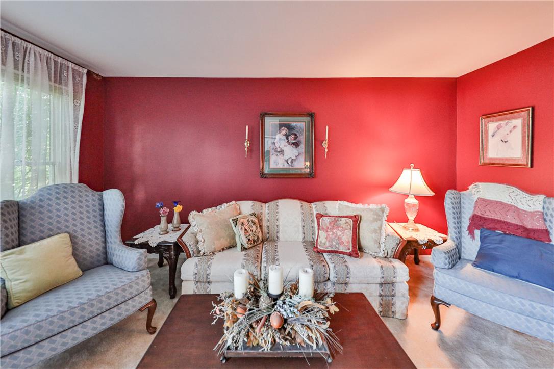 4132 Crest View Drive