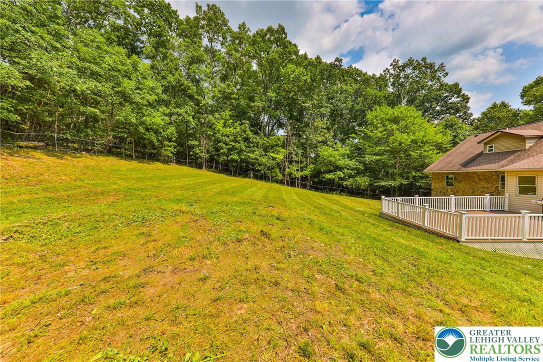 2153 Meadowlake Road