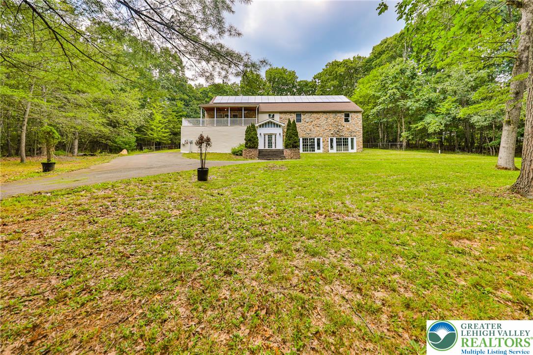 2153 Meadowlake Road