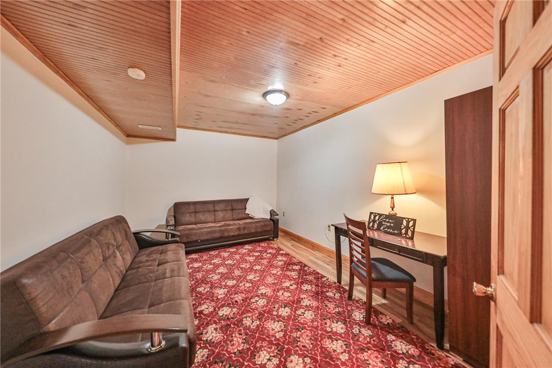 2153 Meadowlake Road