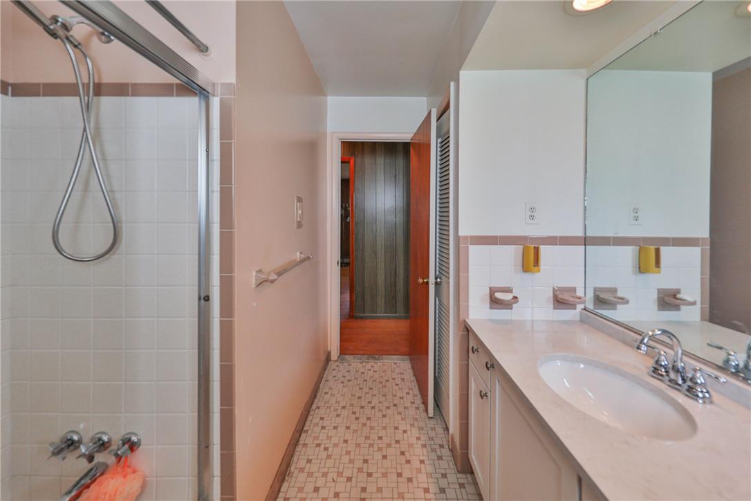 766 Franklin Avenue