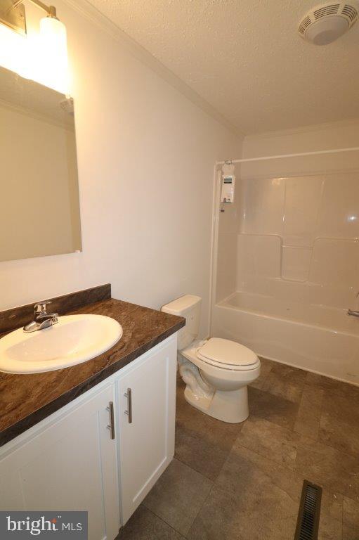 41 Hillside Pl