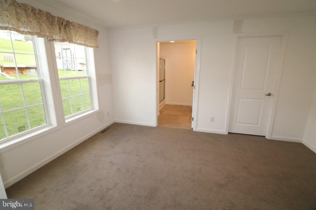 41 Hillside Pl