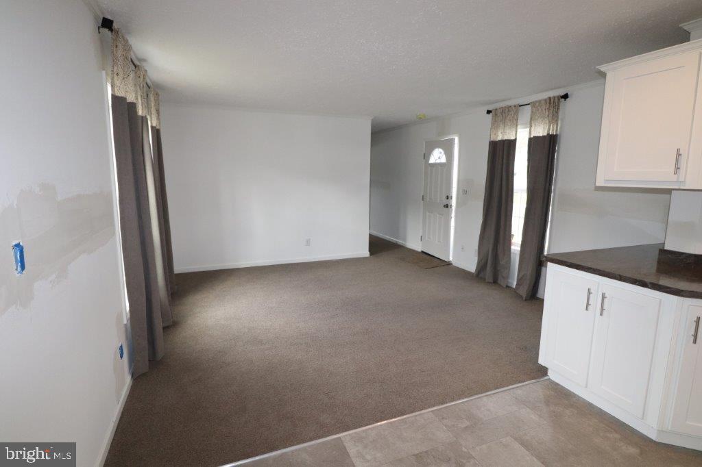 41 Hillside Pl