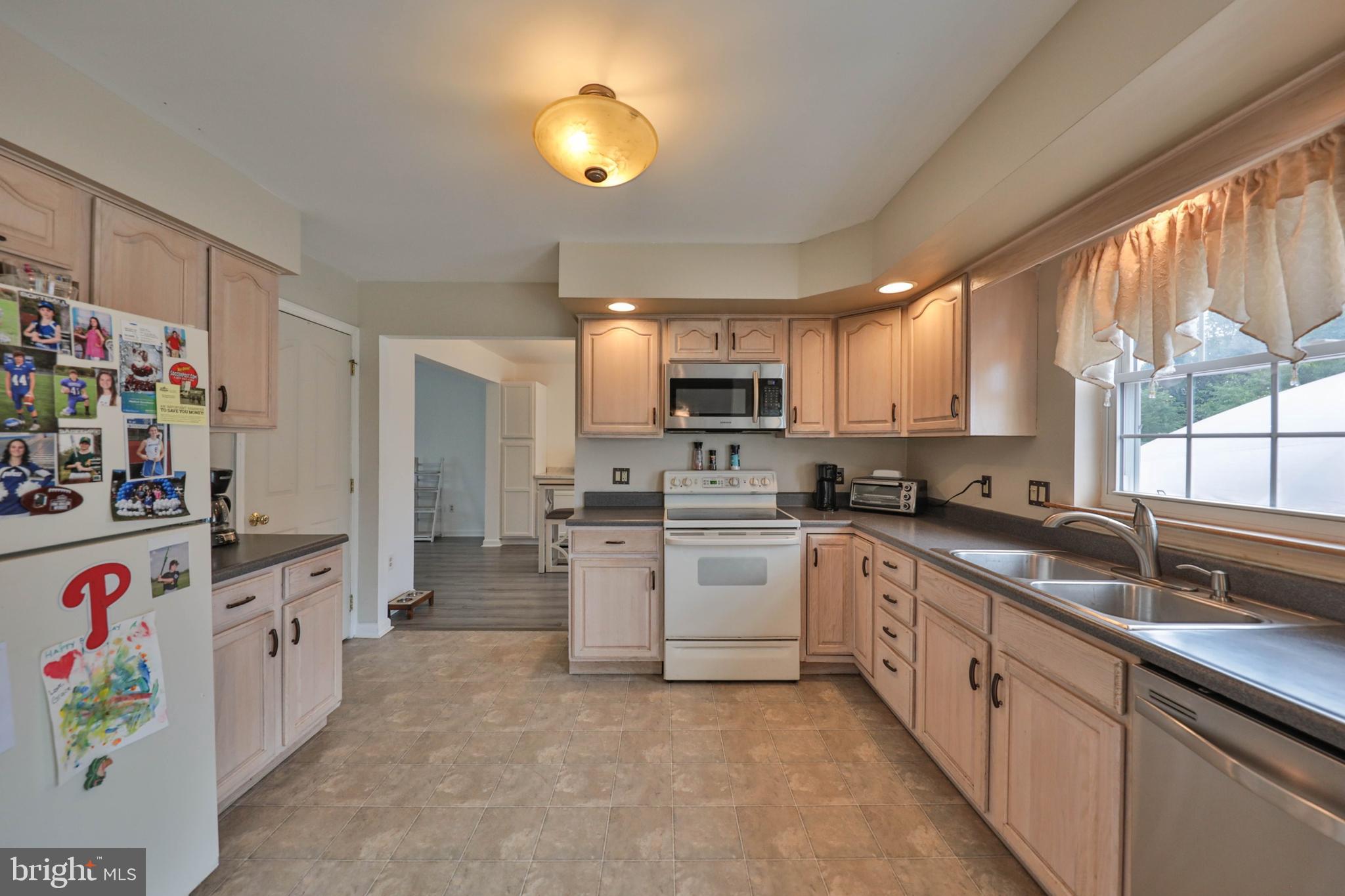 385 Drift Rd
