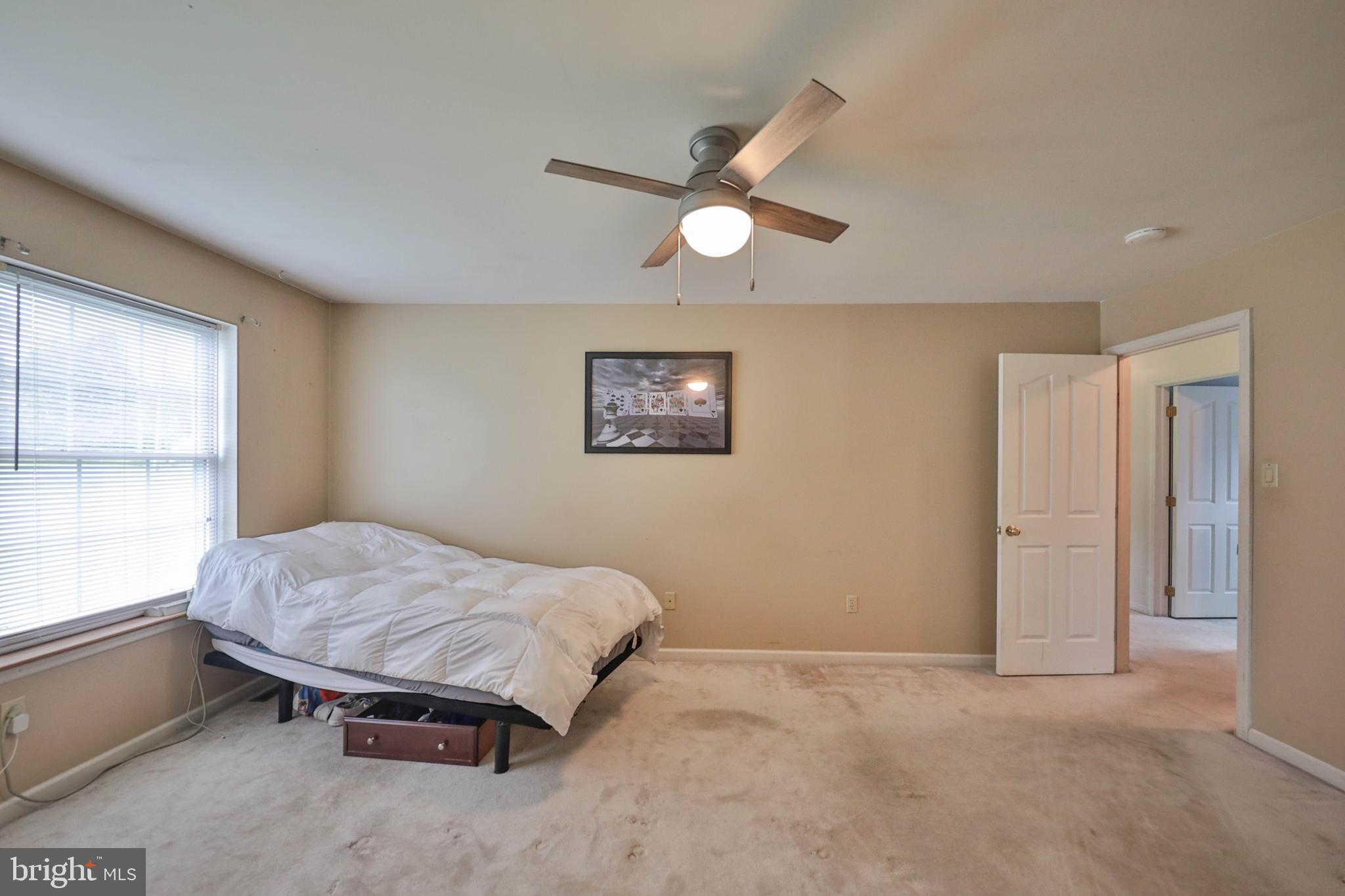 385 Drift Rd