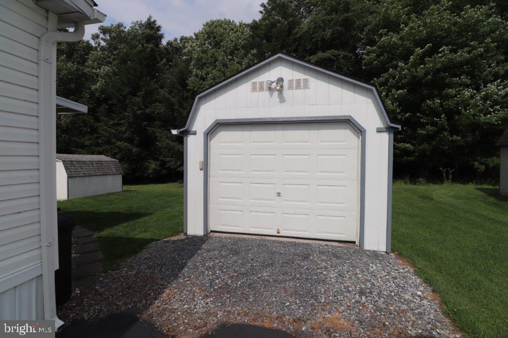 2 Sam Brooke Cir