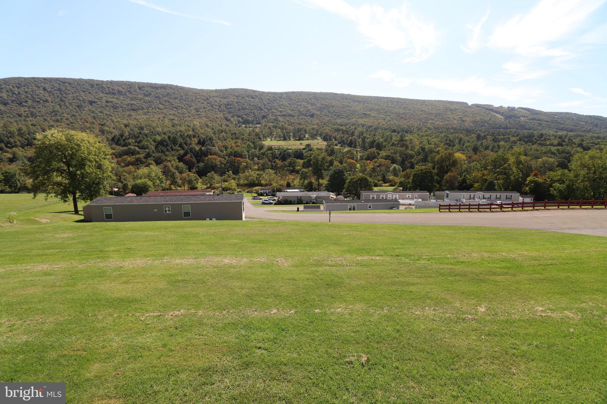 35 Hill Side Pl