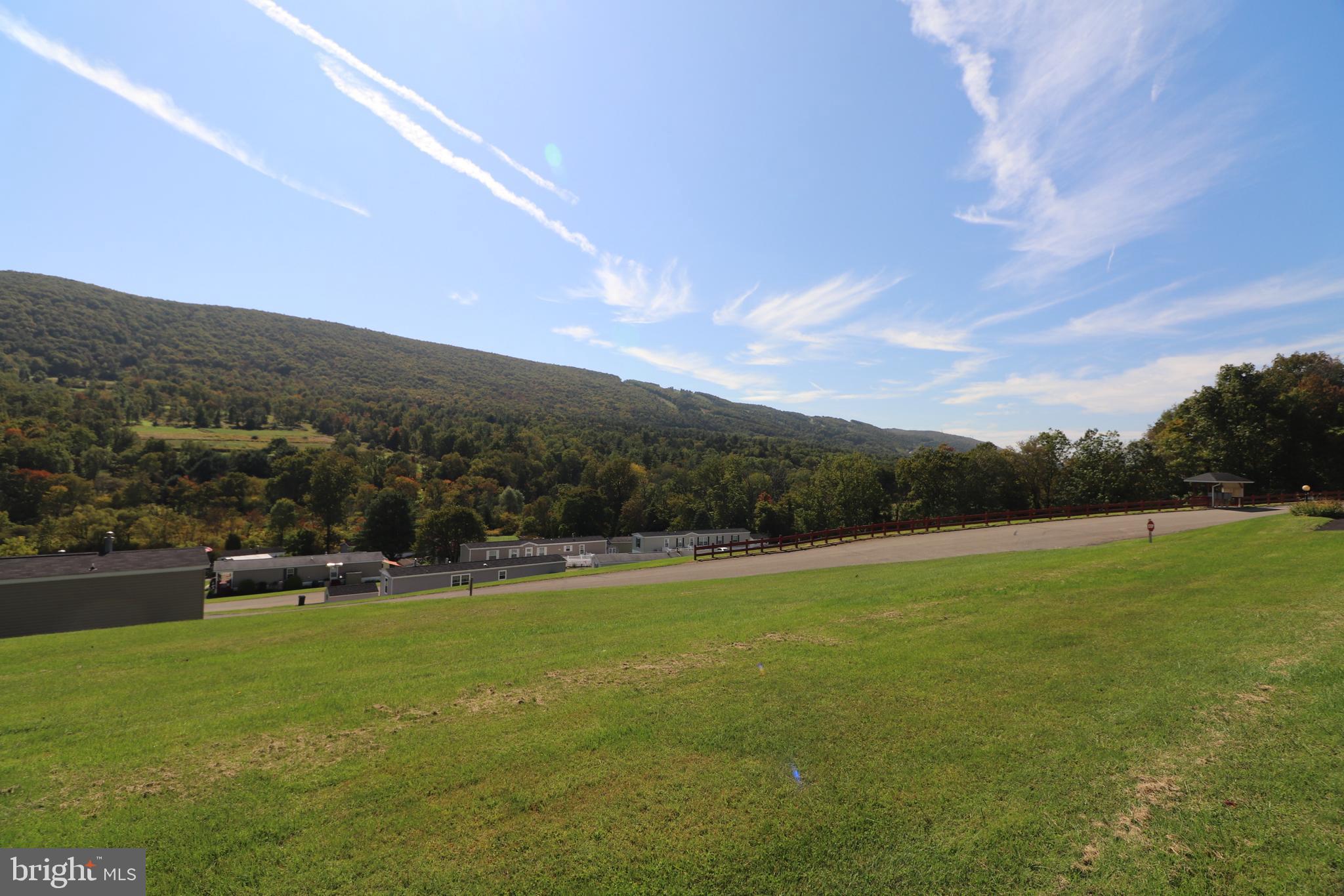 35 Hill Side Pl