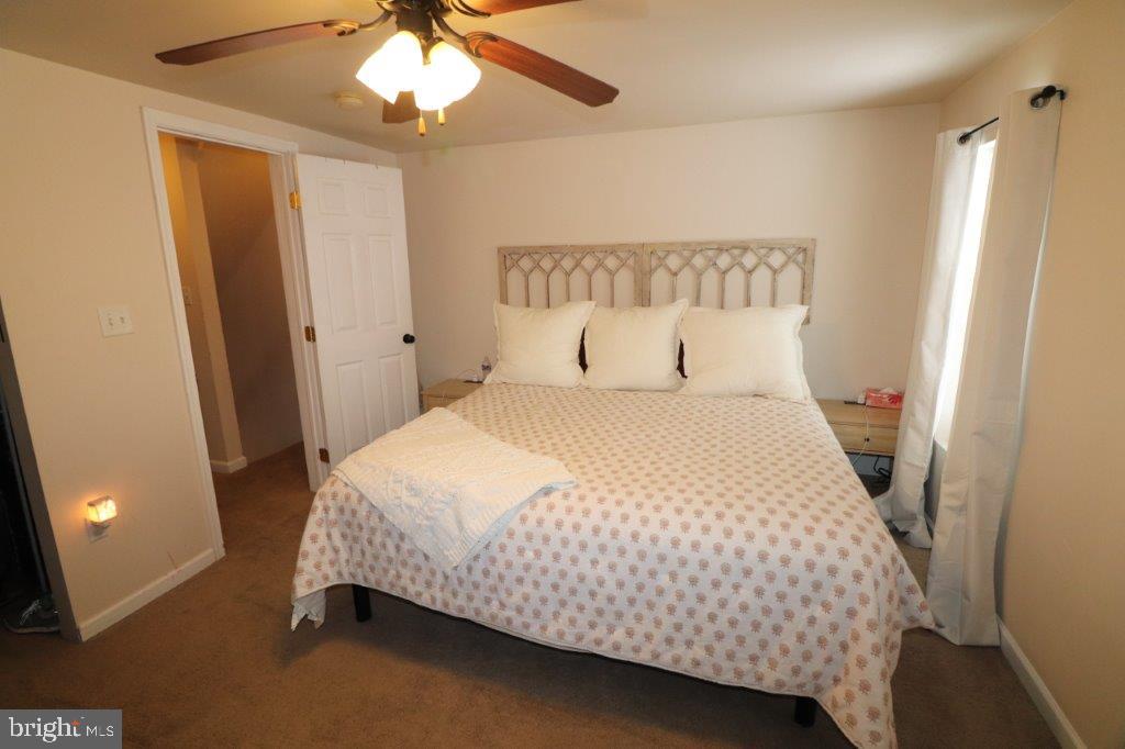 202 Carbon St