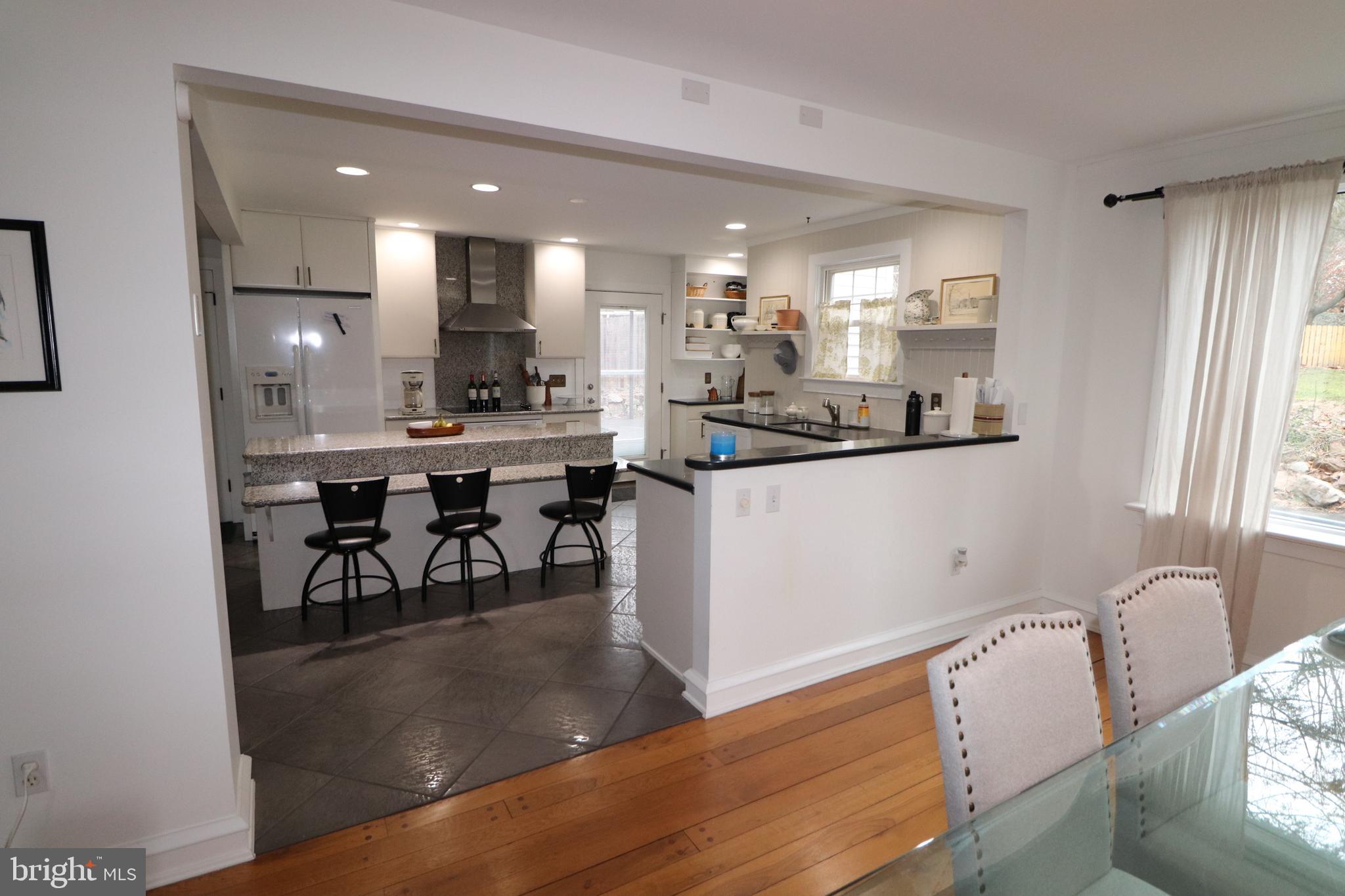 309 Smith Ave
