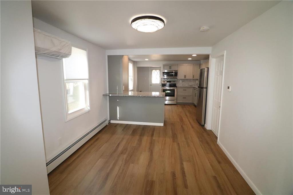 565 Lehigh Ave