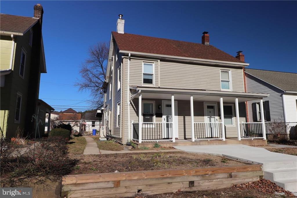 565 Lehigh Ave