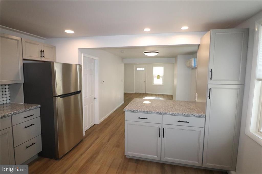 565 Lehigh Ave