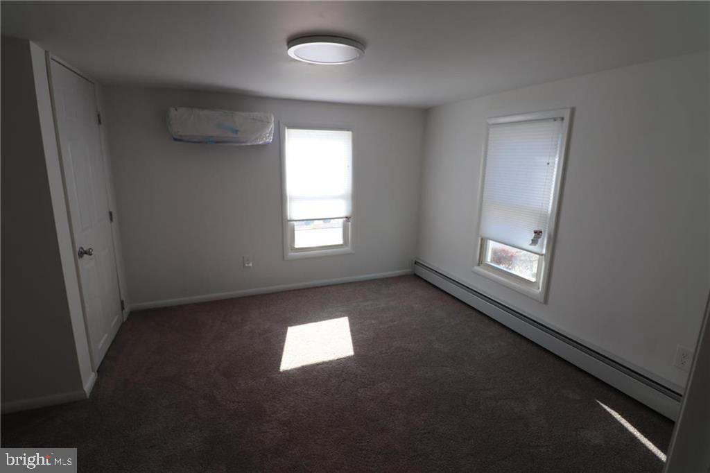565 Lehigh Ave