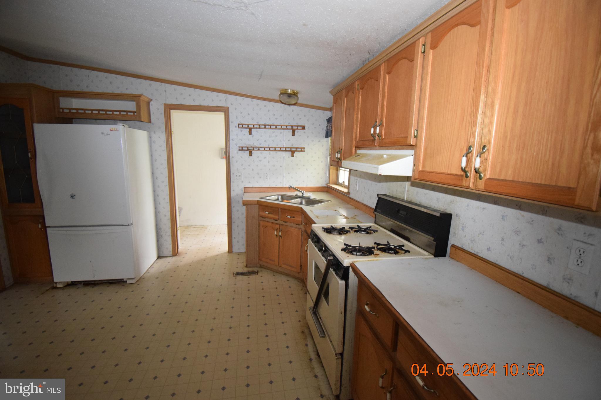 385 Main St