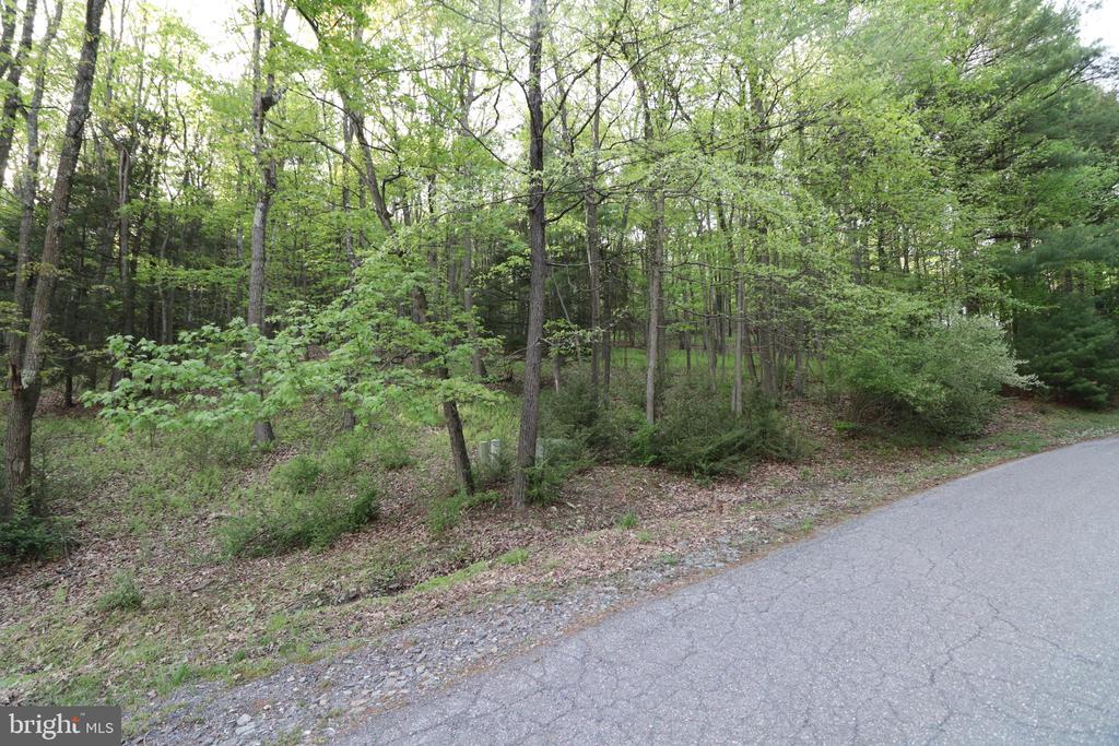 0 N North Creek Dr