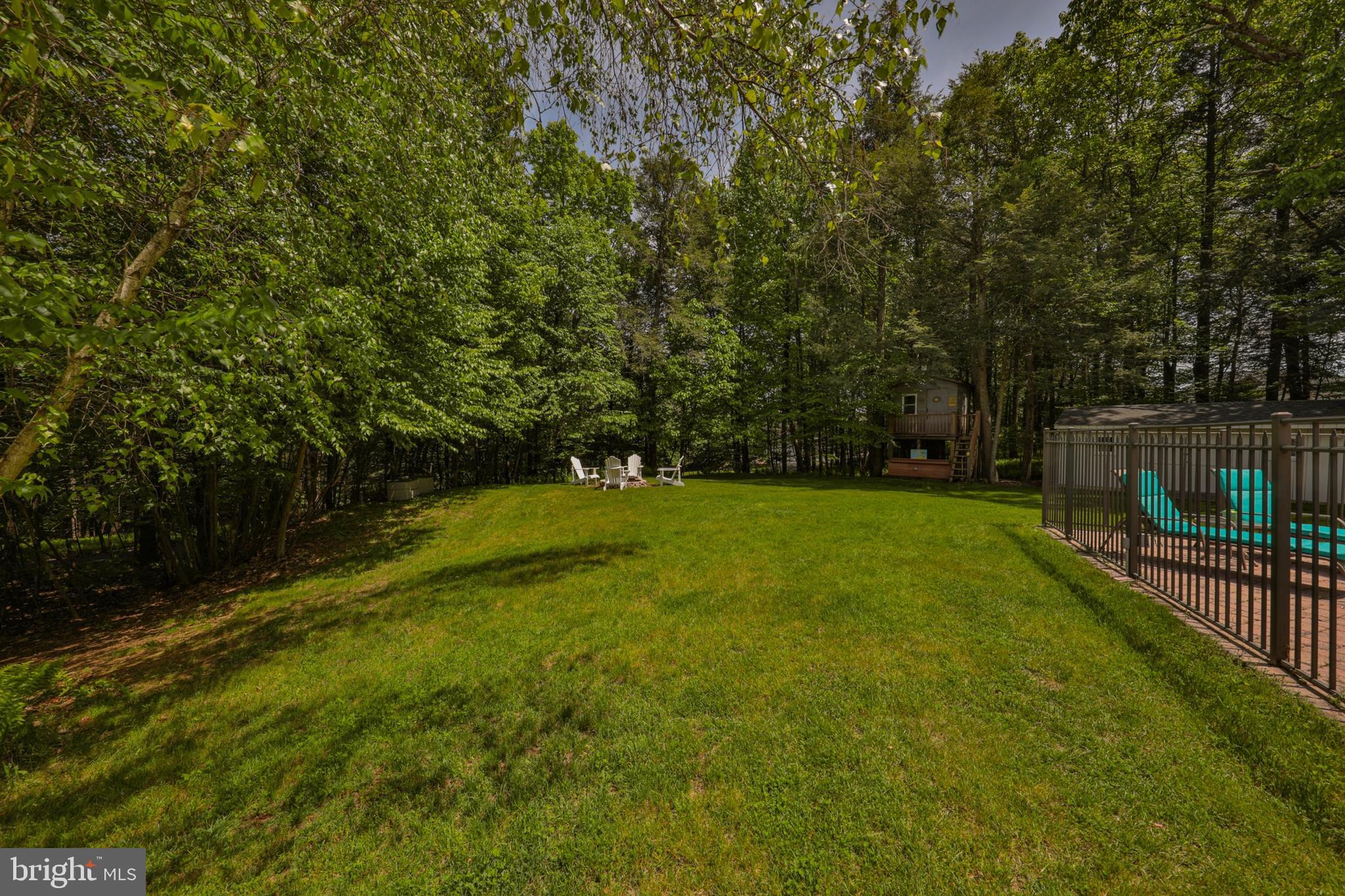 180 Whispering Woods Dr