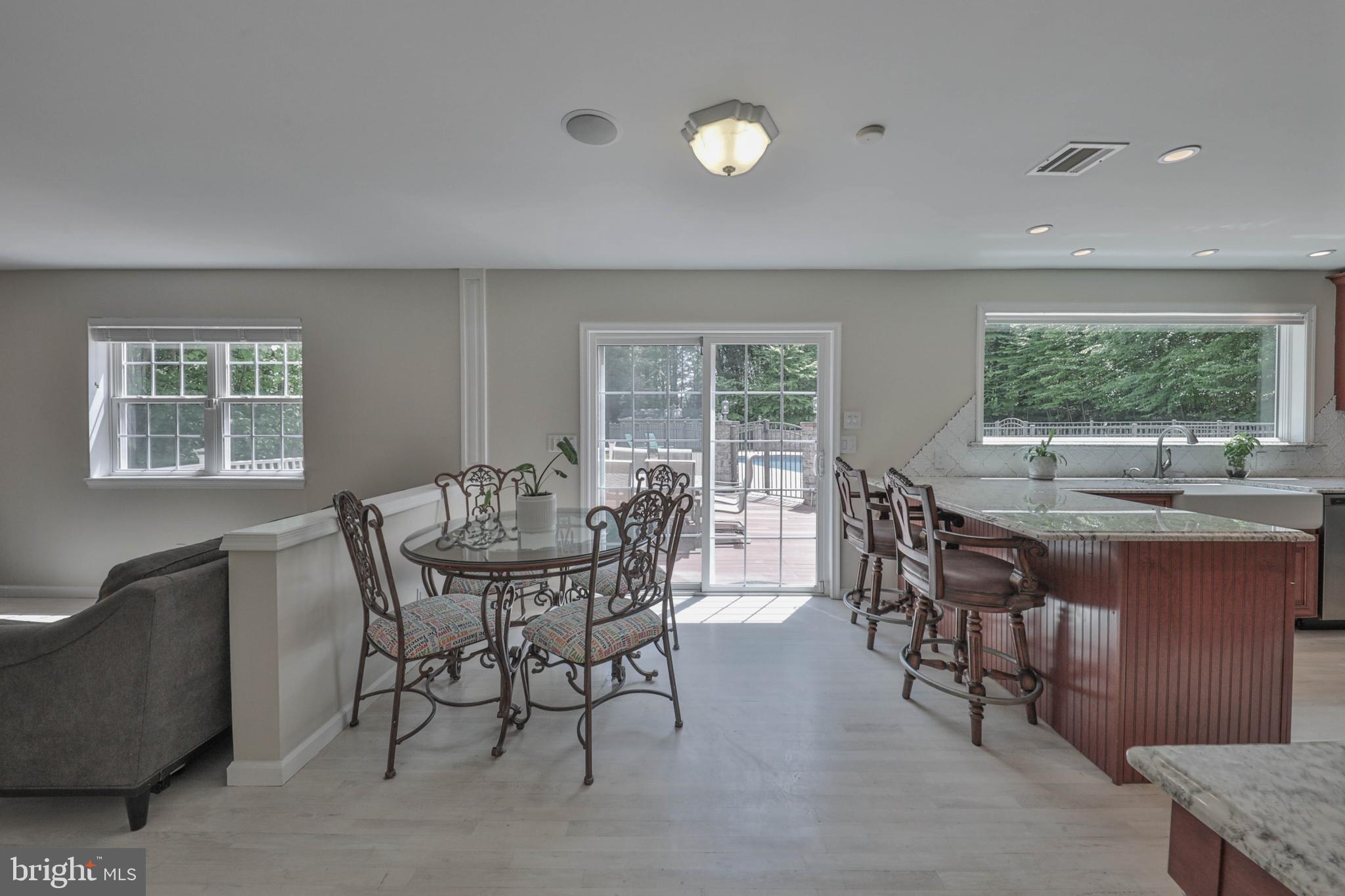 180 Whispering Woods Dr