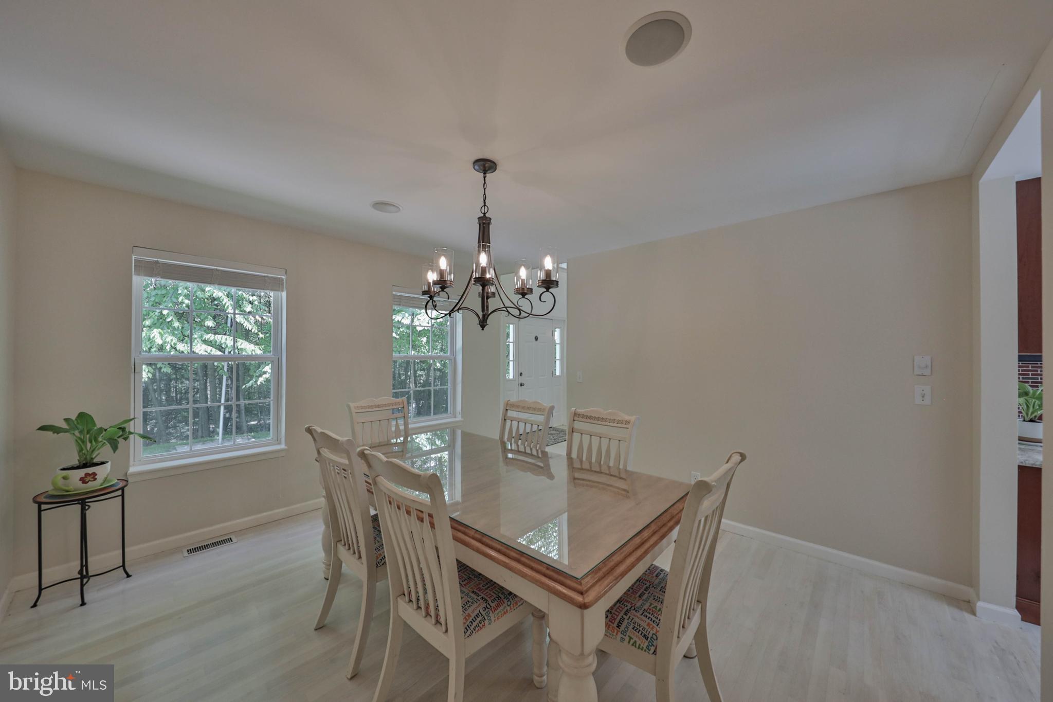 180 Whispering Woods Dr