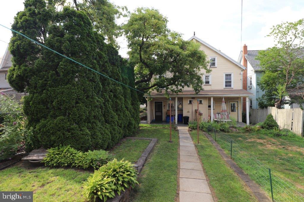 174 Lehigh Ave