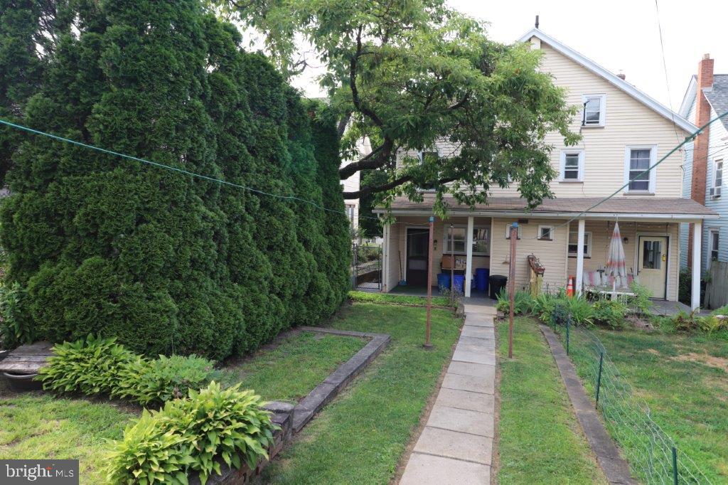 174 Lehigh Ave