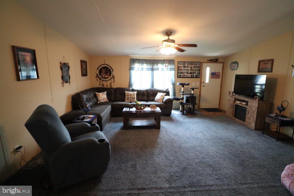 77 Britt Dr