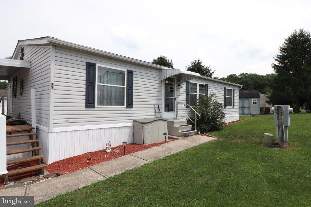 77 Britt Dr