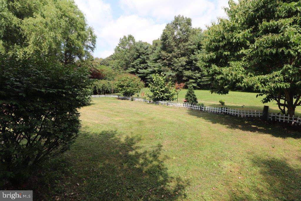 181 Ashley Ln