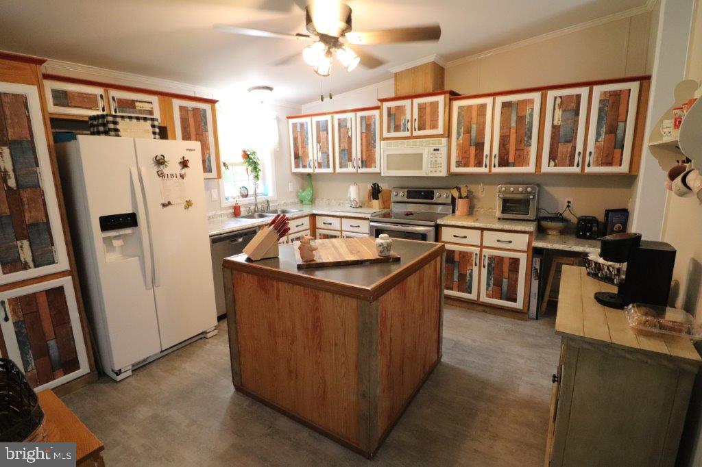 181 Ashley Ln