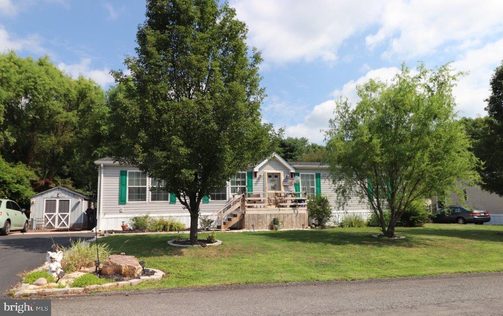 181 Ashley Ln