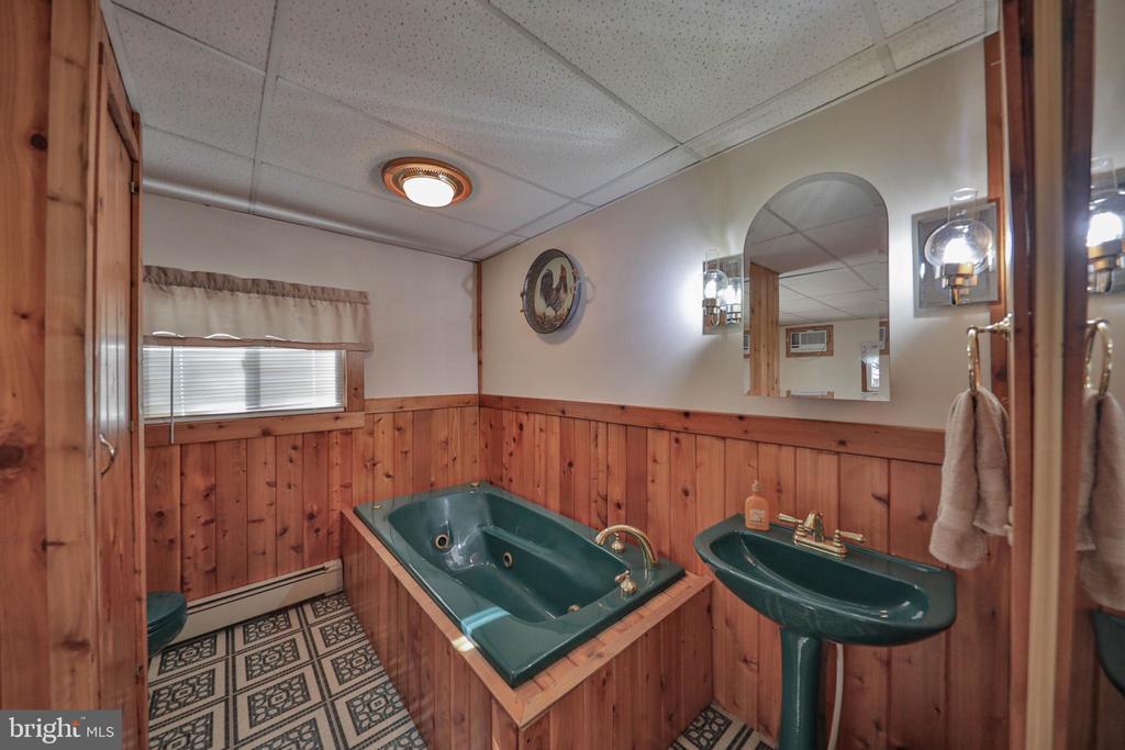 305 Clearview Dr