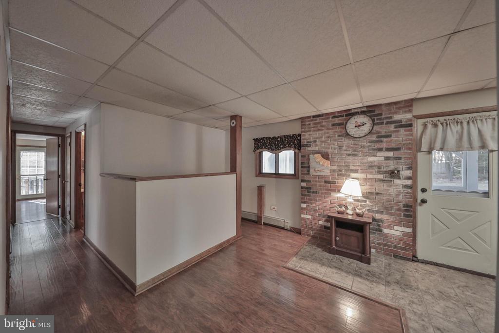 305 Clearview Dr
