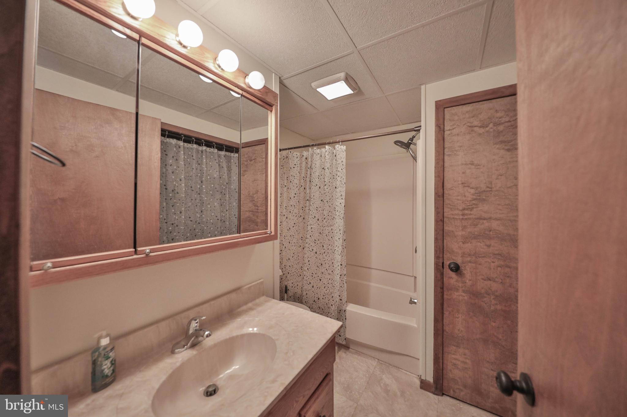 305 Clearview Dr