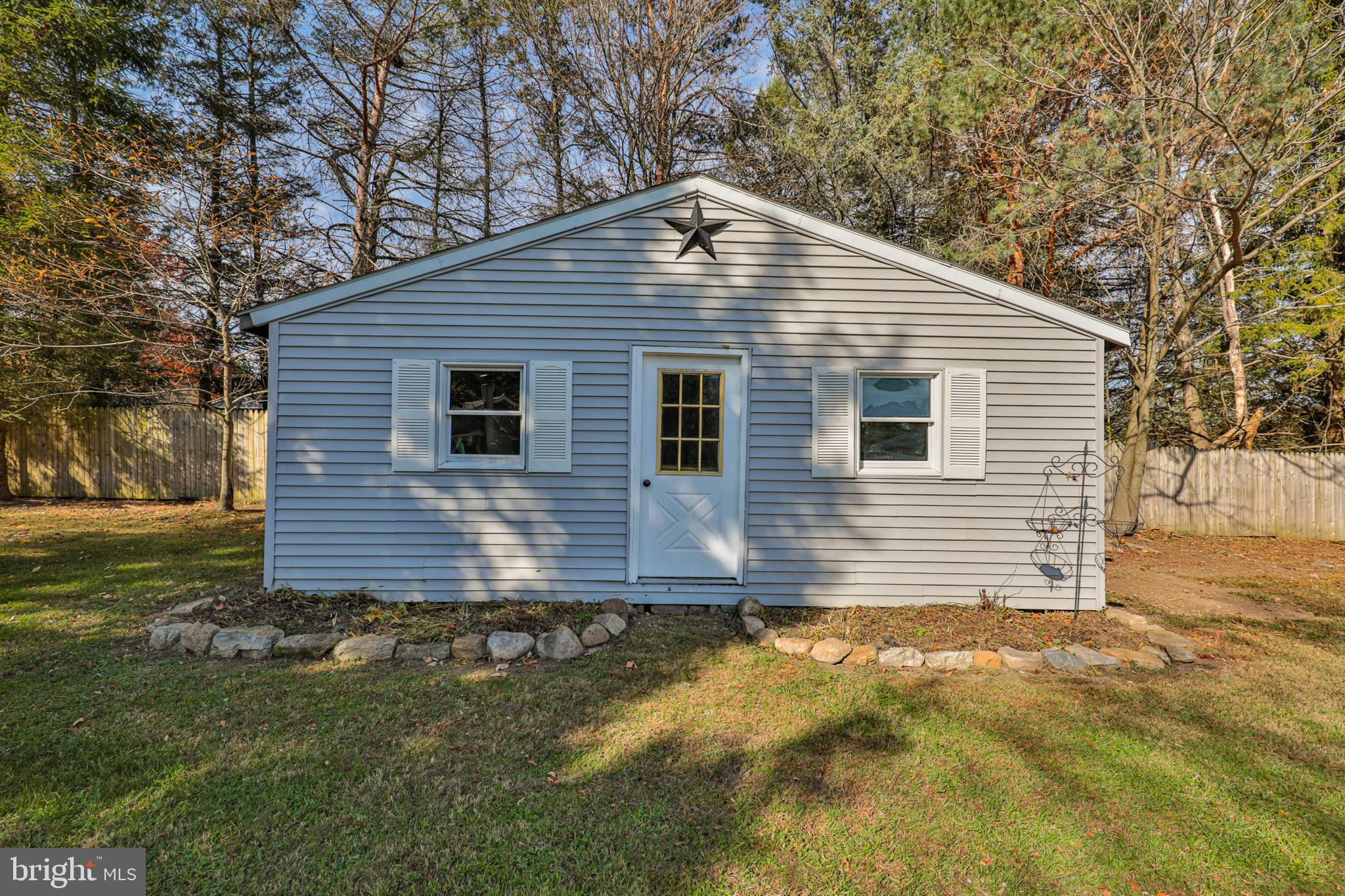 305 Clearview Dr