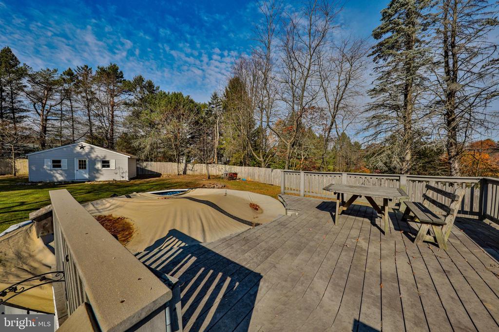 305 Clearview Dr