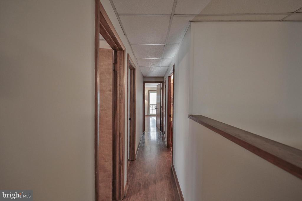 305 Clearview Dr