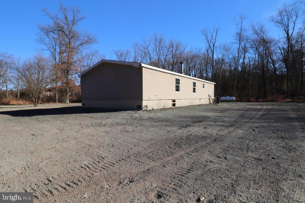 232 Lauchnor Rd