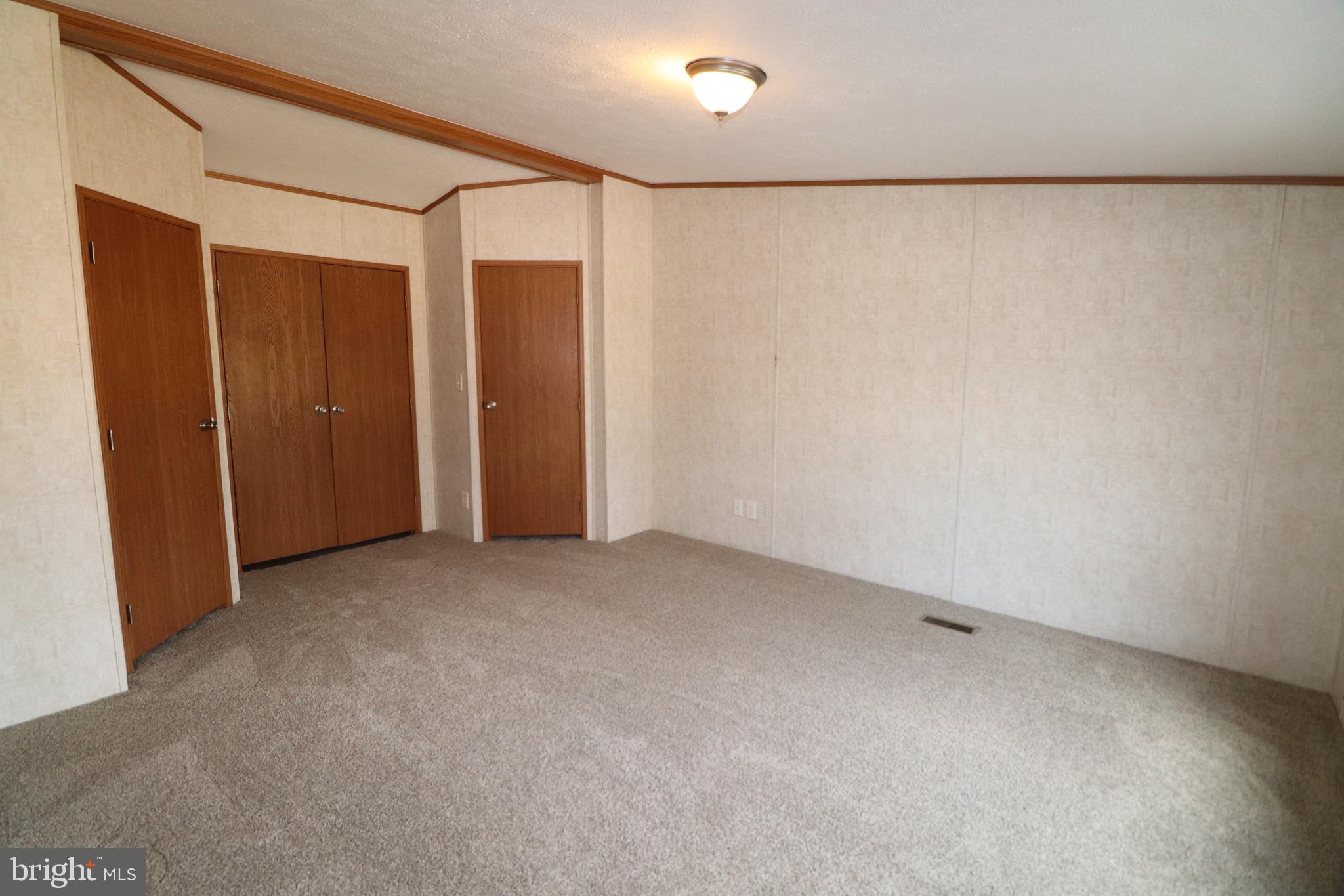 232 Lauchnor Rd