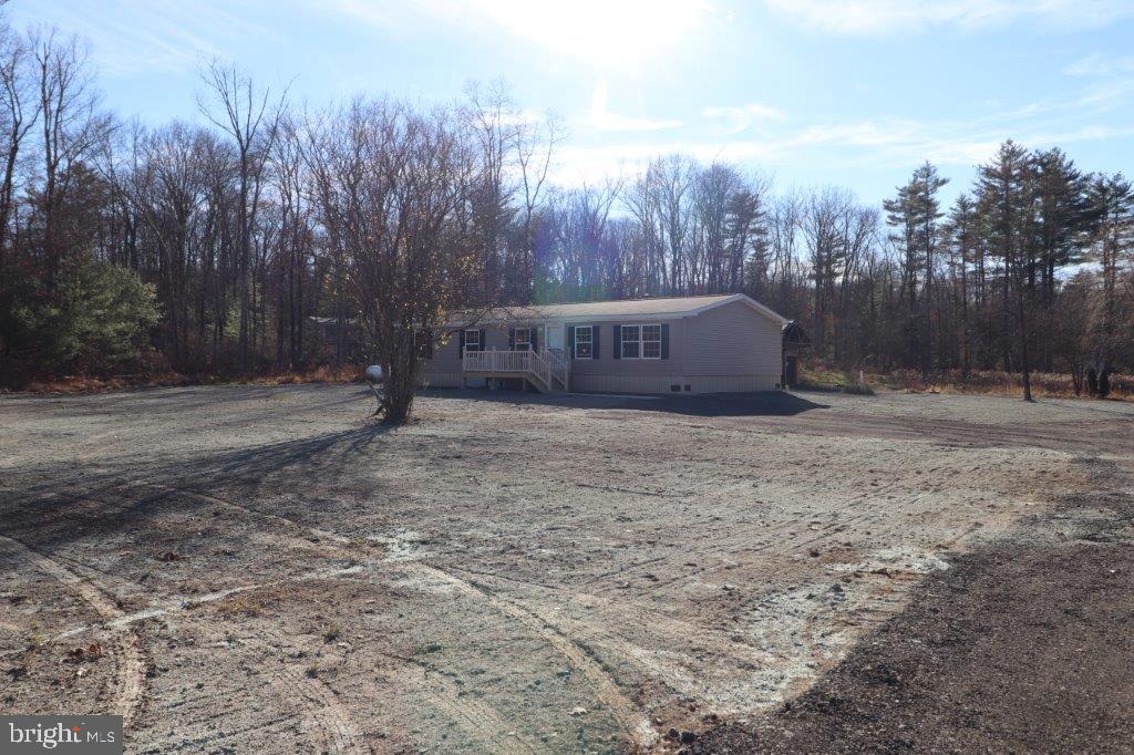 232 Lauchnor Rd