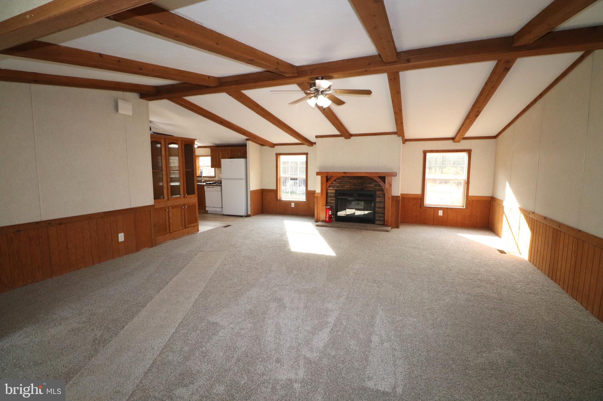 232 Lauchnor Rd