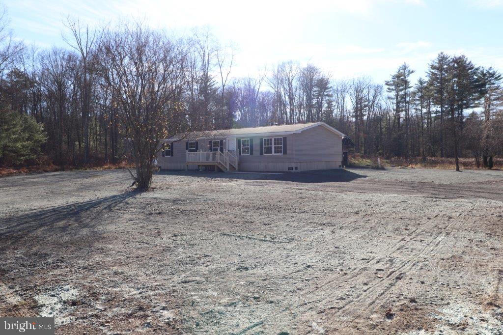 232 Lauchnor Rd