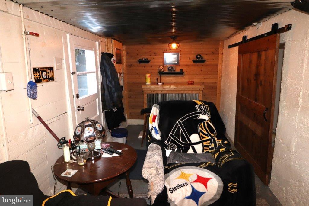 664 Mauch Chunk Rd