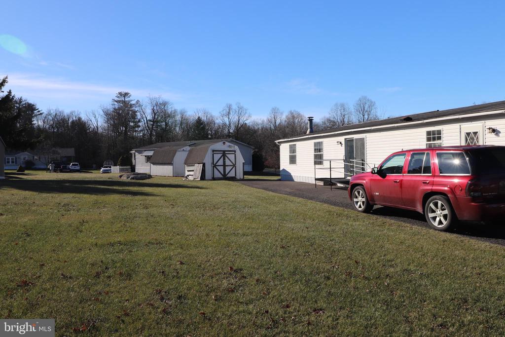 48 Shelby Dr