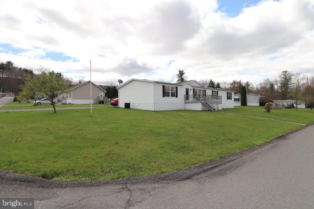 48 Shelby Dr