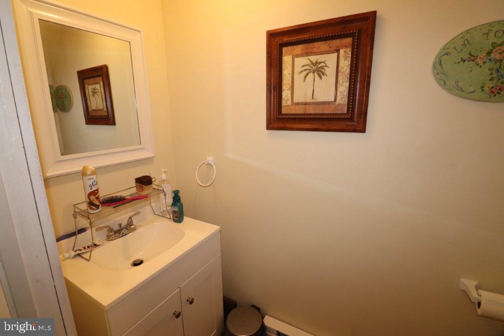 21 E Kline Ave