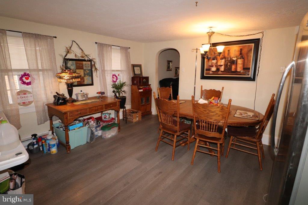 21 E Kline Ave