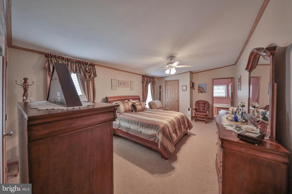 193 Nick Lane #Lot 193