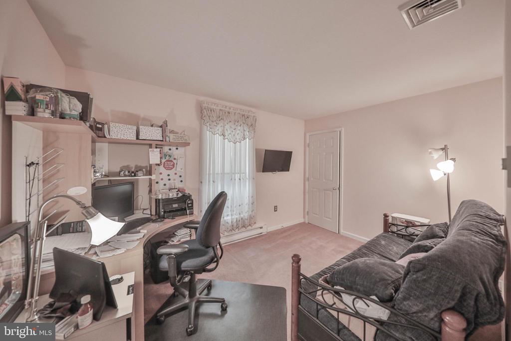 273 Columbia Ave
