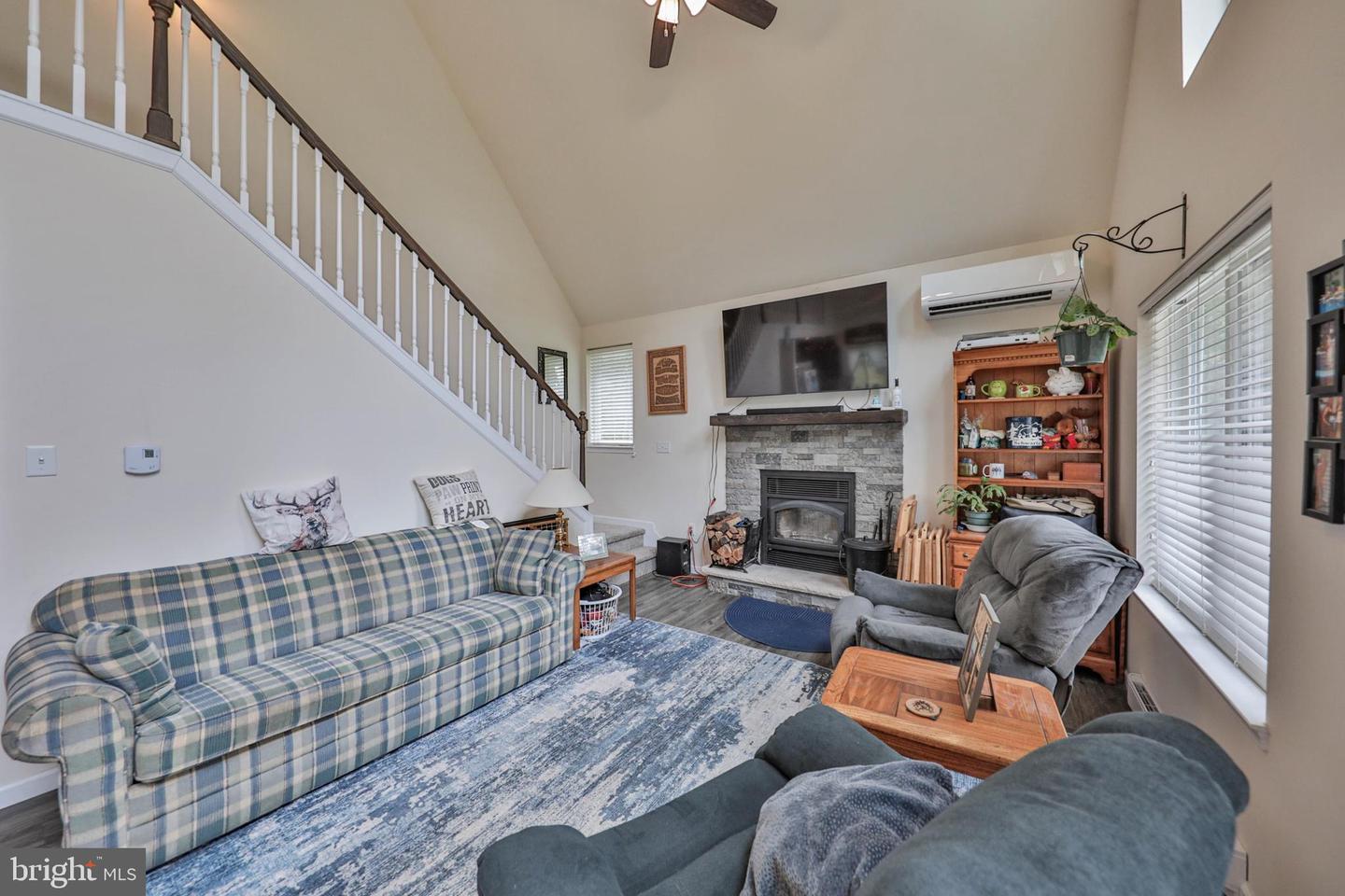 1830 Lower Smith Gap Rd